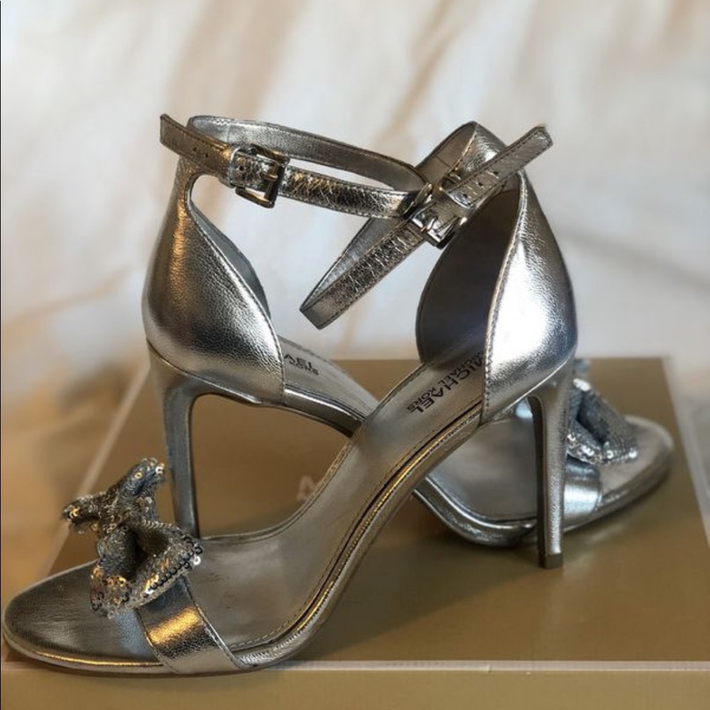 Michael Kors metallic Silver Heels